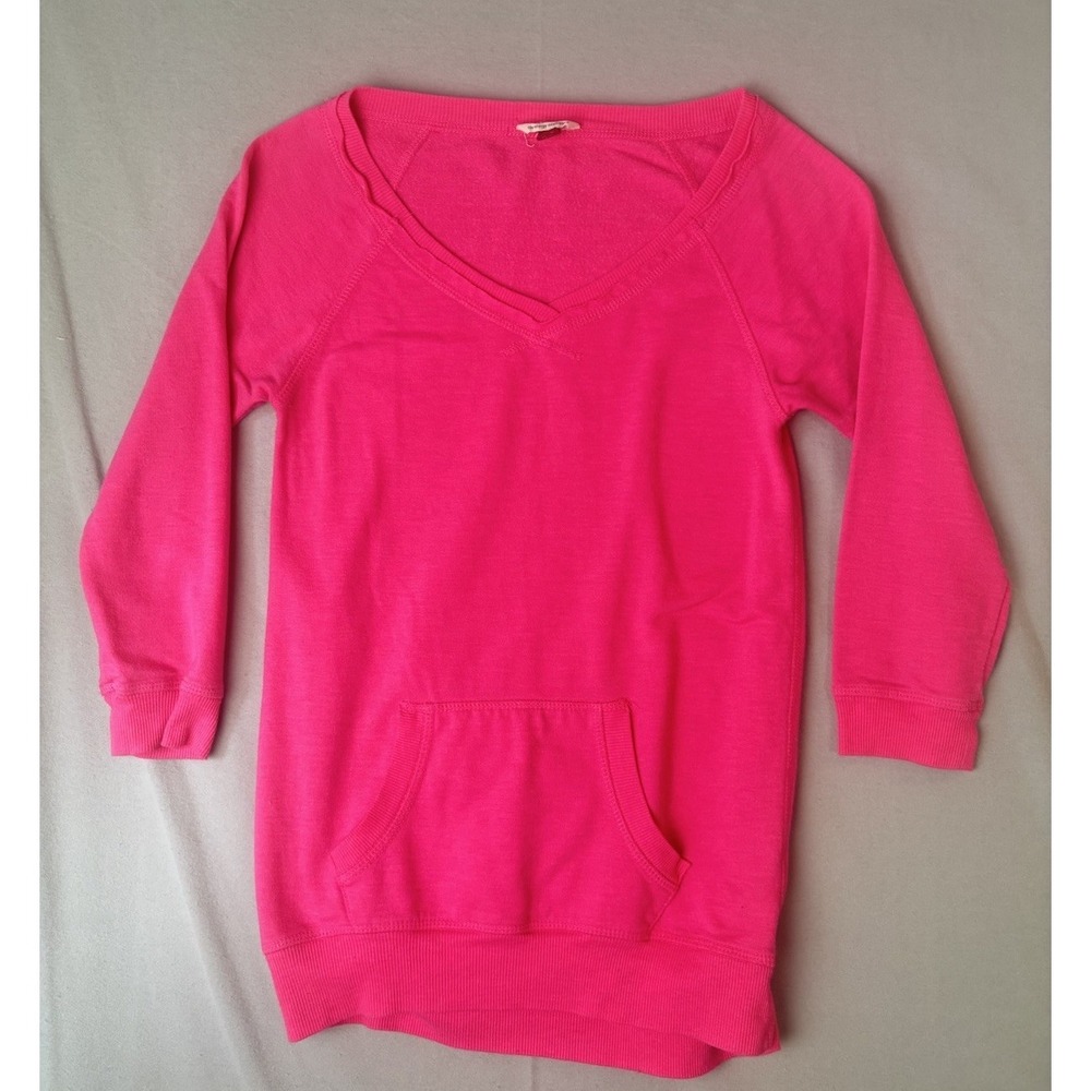 LEI Shirt Women's Junior Barbiecore Pink‎ Long Sleeve Scoop Neck Size Medium